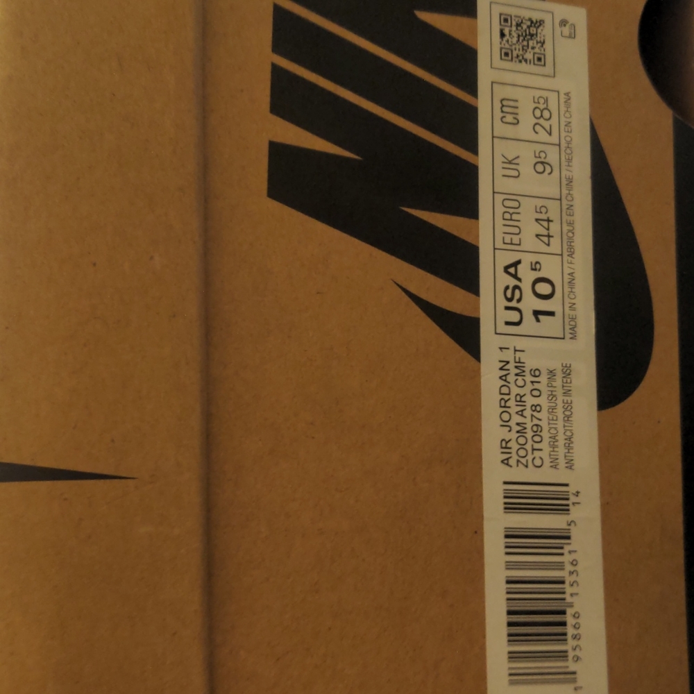 Air Jordan 1 zoom air cmft anthracite 10.5 used in great condition as pictured - Picture 9 of 10